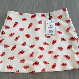 Zara Lips Mini Skirt